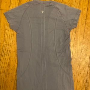 Lululemon Swiftly Tech Short Sleeve